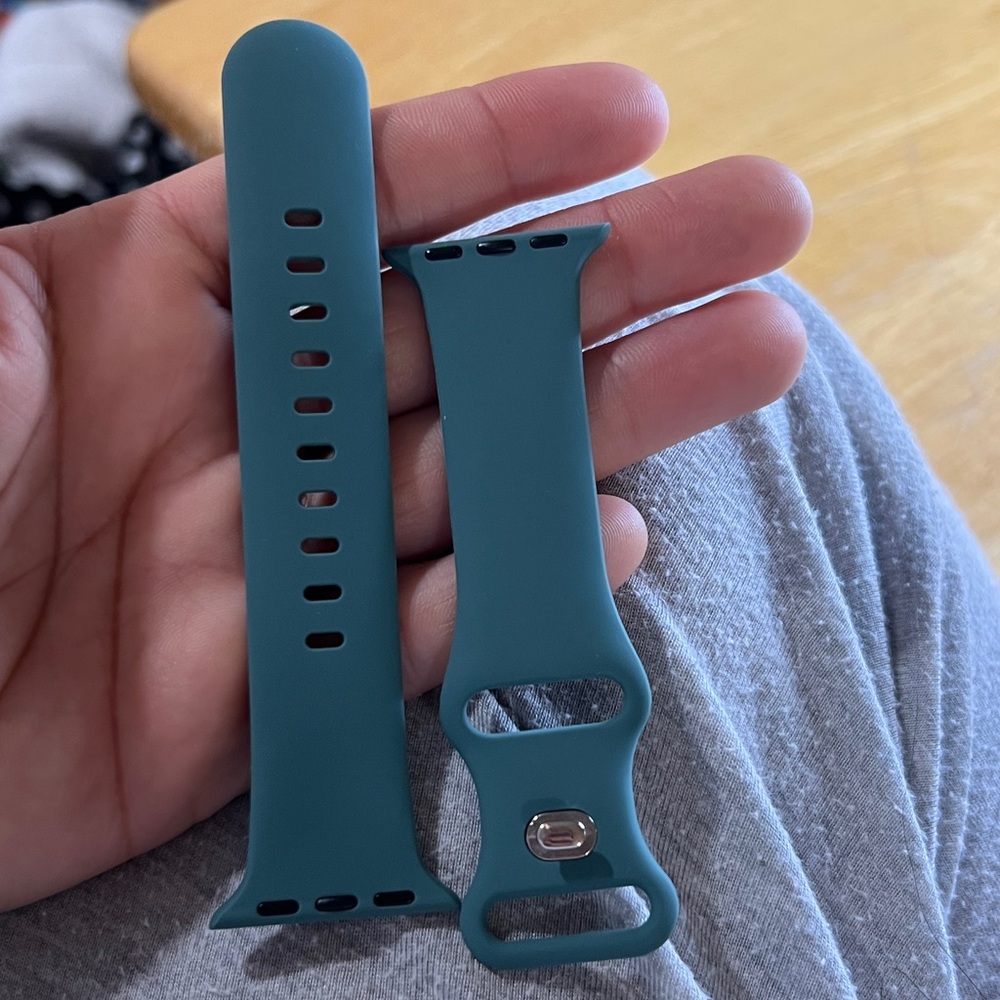 Apple Watch Silicone Sport Band: Green - Picture 10 of 10